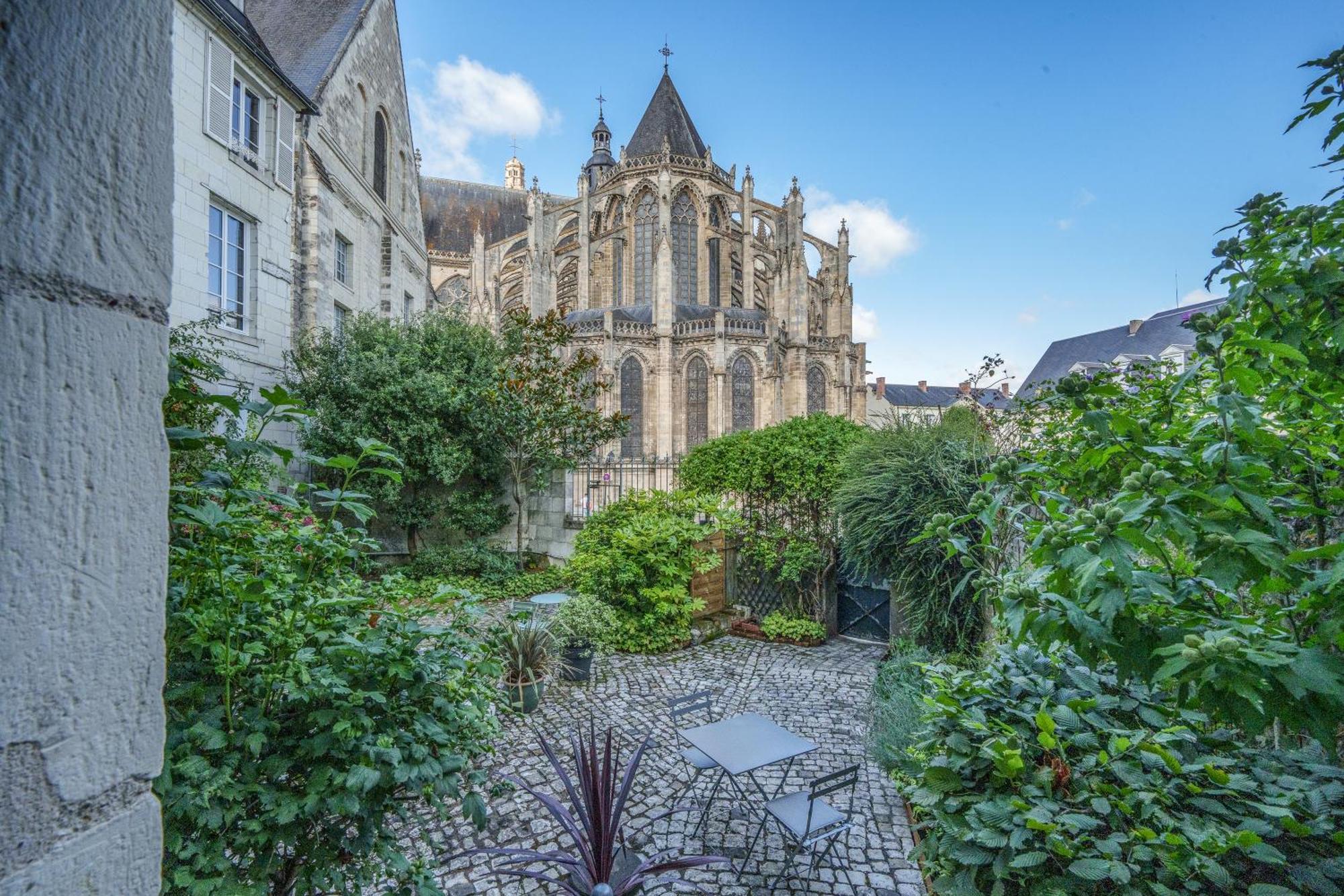 Appartement Raffine Vue Cathedrale, Jardin, Wifi トゥール エクステリア 写真